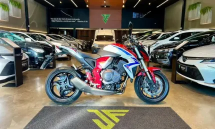 Honda cb 1000r 2015