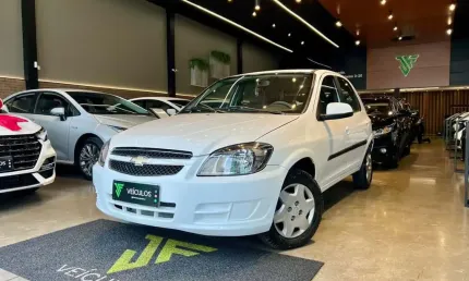Chevrolet celta 1.0l lt 2014