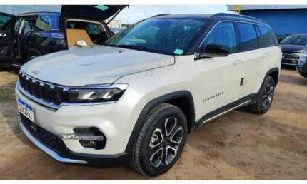 Jeep commander 2025 1.3 t270 turbo flex limited at6