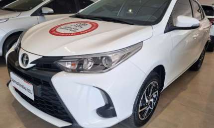 Toyota yaris yaris 1.5 xl plus connect cvt