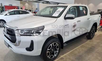 Toyota hilux 2.8 tdi srx plus cd 4x4 4p