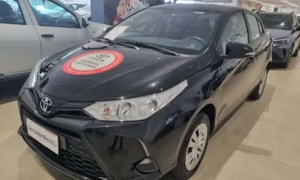 Toyota yaris 1.5 sedan xl 16v 4p