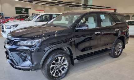 Toyota hilux sw4 2.8 srx diamond 4x4 turbo