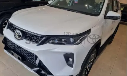 Toyota hilux sw4 2.8 srx platinum turbo 4x4 4p