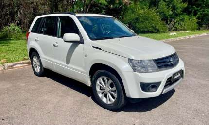 Suzuki vitara / g. 2wd 5p  4x2  automática - branca - 2012/2013