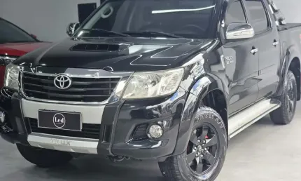 Toyota hilux cd srv d4-d 4x4 3.0 tdi diesel aut