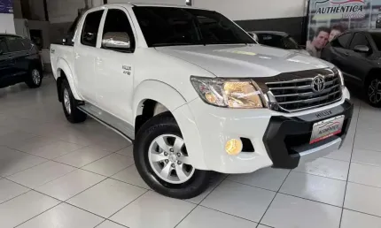 Toyota hilux cd srv 4x4 2.7 flex 16v aut.  - branca - 2013/2013