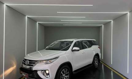 Toyota hilux sw4 2017 2.7 sr 7 lugares 4x2 16v flex 4p automático