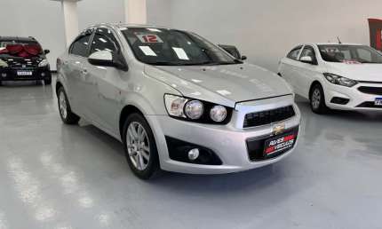 Chevrolet sonic sedan flex automático