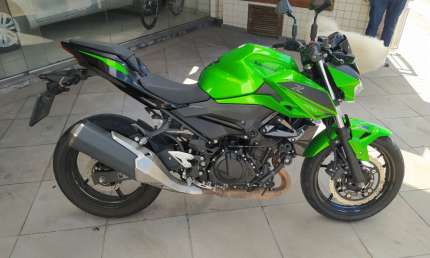 Kawasaki z400