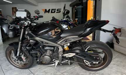 Triumph street triple rs 