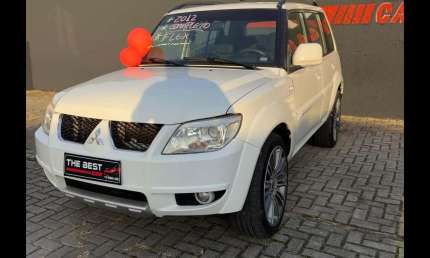 Mitsubishi pajero tr4 2.0 4x2 16v 140cv flex 4p manual 2012