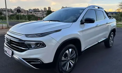 Fiat toro volcano at9 4x4 2023 - branca - 2022/2023