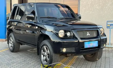 Mitsubishi pajero tr4 2.0 4x4 16v 140cv flex 4p automático