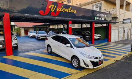 Yaris sedan  xl 1.5 cvt 2021 