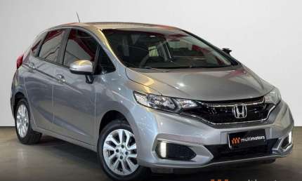 Honda fit personal 1.5 flexone 16v 5p aut.  - prata - 2018/2019