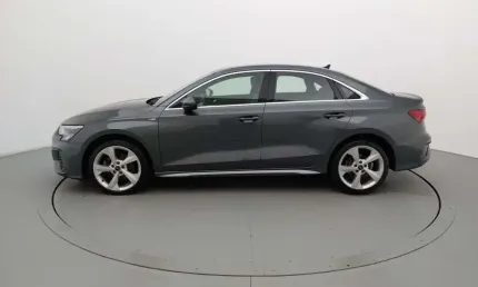 Audi a3 2024 2.0 40 tfsi mhev sedan s line s-tronic