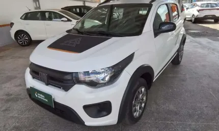 Fiat mobi 2024 1.0 evo flex trekking manual