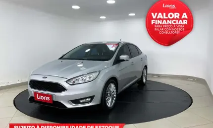 Ford focus focus sedan se 2.0 powershift