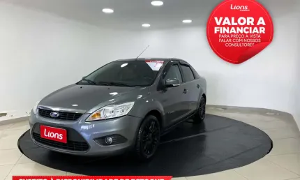 Ford focus focus sedan se 2.0 powershift
