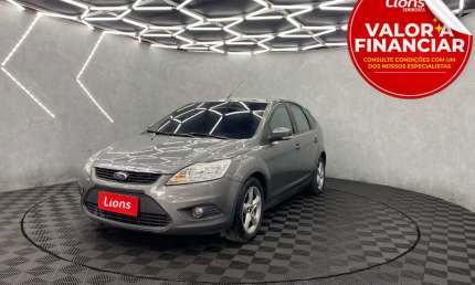 Ford focus focus sedan se 2.0 powershift