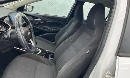 Chevrolet onix 1.0 sedan plus lt 12v 4p