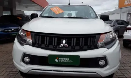 Mitsubishi l200 triton 2023 2.4 16v turbo diesel sport gls cd 4p 4x4 automático