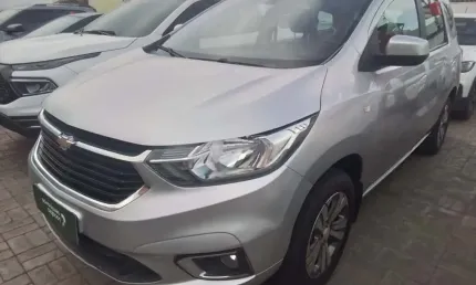 Chevrolet spin 2023 1.8 premier 8v flex 4p automático