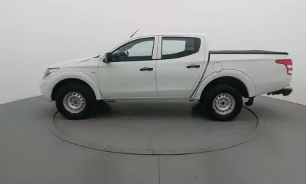 Mitsubishi l200 triton 2023 2.4 16v turbo diesel sport gls cd 4p 4x4 automático
