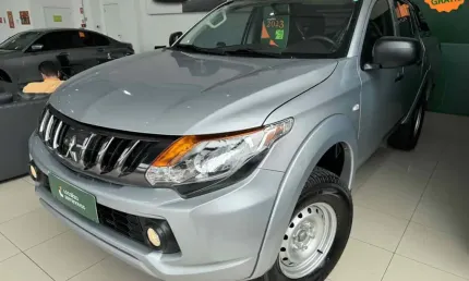 Mitsubishi l200 triton 2023 2.4 16v turbo diesel gls cd 4x4 automático