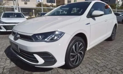 Volkswagen polo 2024 1.0 170 tsi highline automático