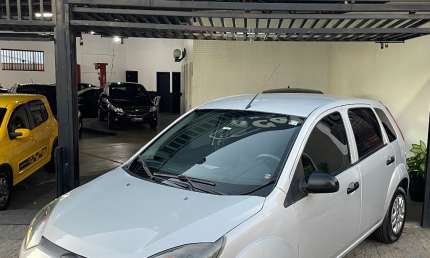 Ford fiesta hatch 1.0 flex 2011