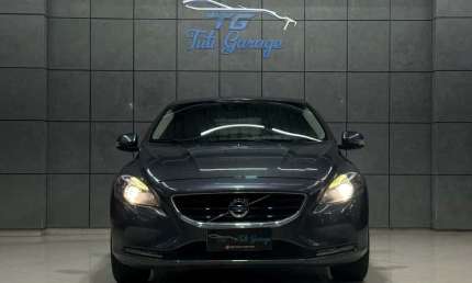 Volvo v40 t-4 2.0 aut./mec.  - cinza - 2013/2013