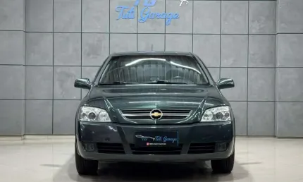 Chevrolet astra sedan 2.0/cd/ gls/ adv. 2.0 16v 4p  - cinza - 2008/2009