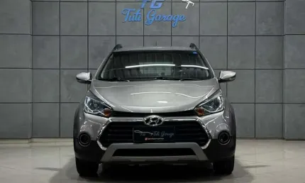 Hyundai hb20x style 1.6 flex 16v aut.  - prata - 2017/2017