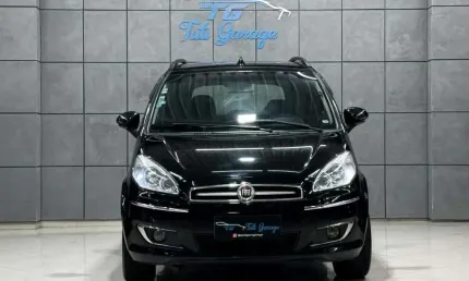 Fiat idea essence dualogic 1.6 flex 16v 5p  - preta - 2015/2015