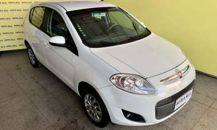 Palio attractive 1.4 8v flex 2016 branco