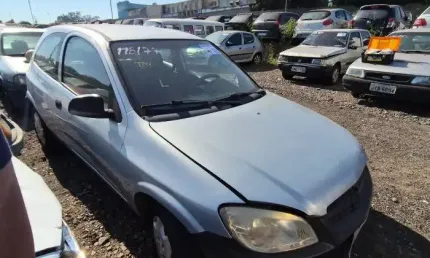 Chevrolet celta 2p life 2011