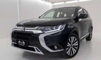 Mitsubishi outlander 2.2 hpe-s 7lug diesel 4x4  - preta - 2021/2022