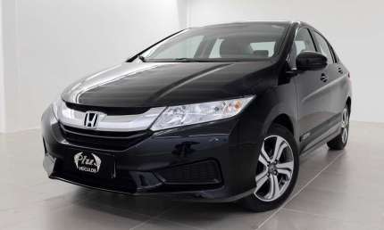Honda city 1.5 lx cvt - preta - 2014/2015
