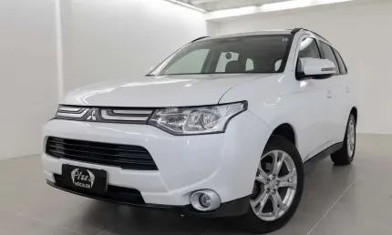 Mitsubishi outlander  2.0 16v aut. - branca - 2014/2015