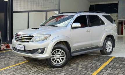 Toyota hilux sw4 3.0 srv 4x4 16v turbo intercooler diesel 4p automático