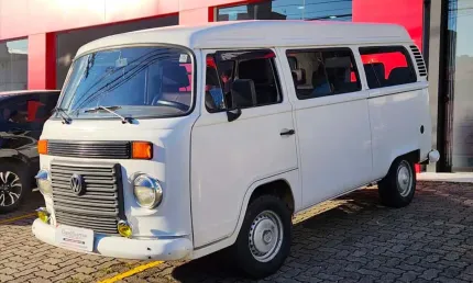 Volkswagen kombi 1.4 mi std lotação 8v flex 3p manual