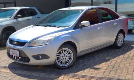 Ford focus 2.0 glx sedan 16v flex 4p automático