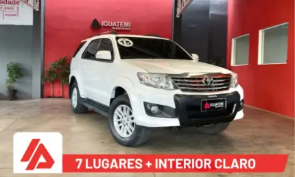 Toyota hilux sw4 2015 2.7 sr 7 lugares 4x2 16v flex 4p automático
