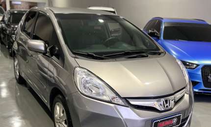 Honda fit lx 1.4 automático único dono apenas 66 mil km