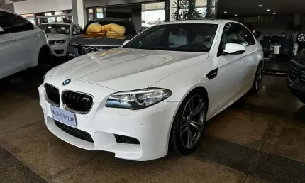 Bmw m5 4.4 v8 32v gasolina 4p automático - branca - 2013/2014