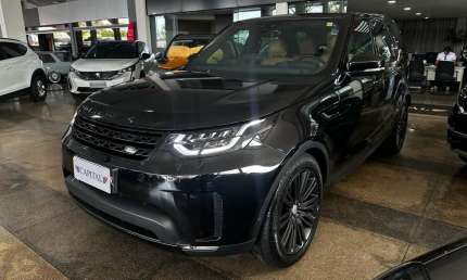 Land rover discovery 3.0 v6 td6 diesel hse luxury 4wd automático - preta - 2018/2018