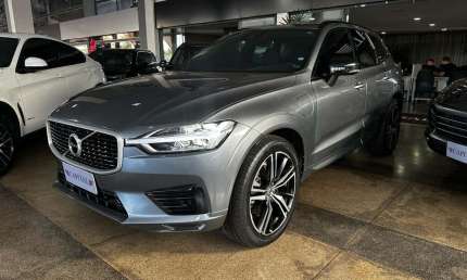 Volvo xc60 2.0 t8 hybrid r-design awd geartronic - cinza - 2020/2020