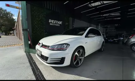 Golf gti 2.0 tsi 220cv aut.